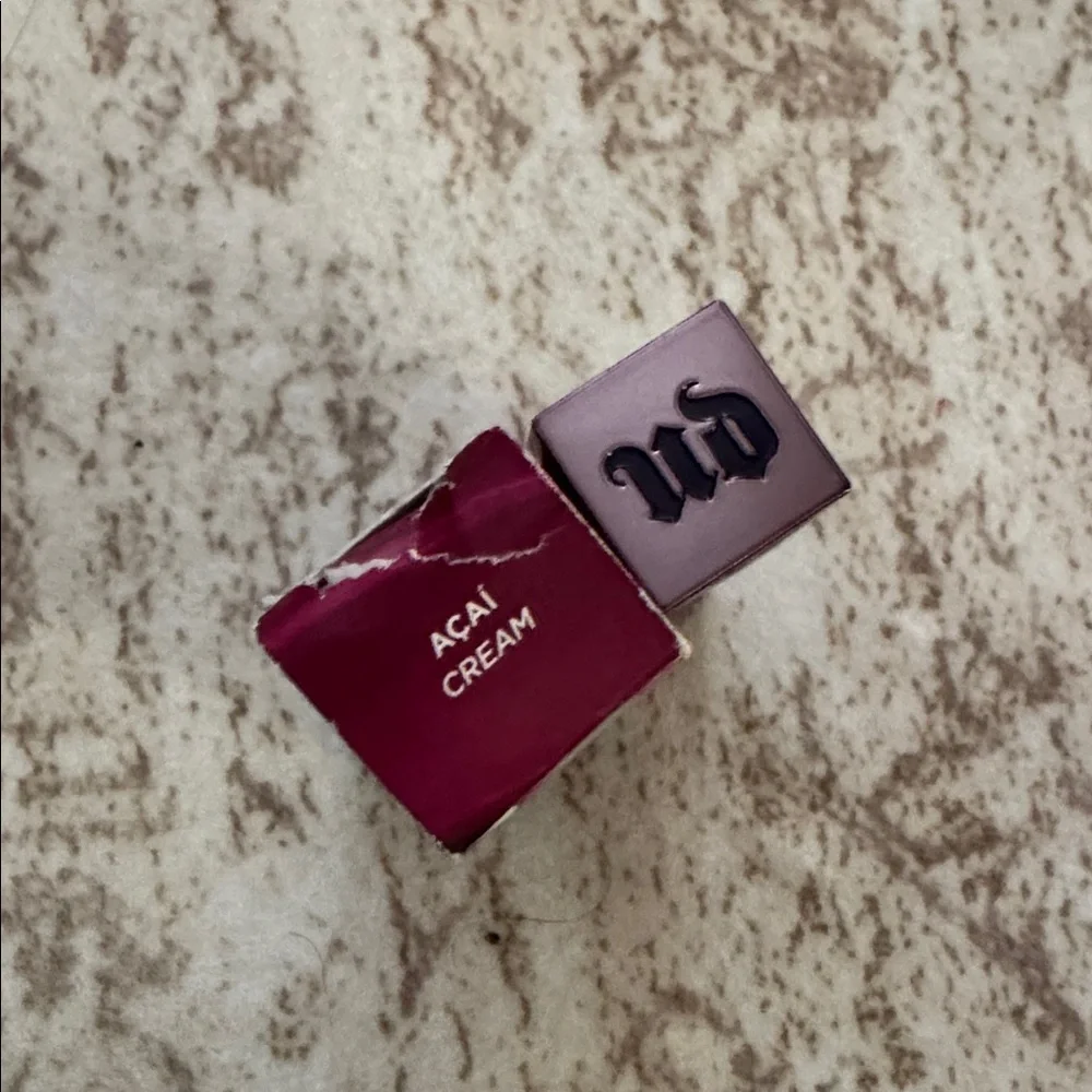 Urban Decay Vice Lipstick in Deep Berry Plum